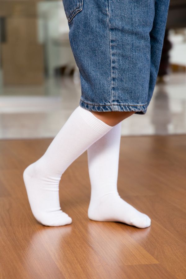 Bross 3 lü Kız Çocuk Desensiz Dizaltı Çorap