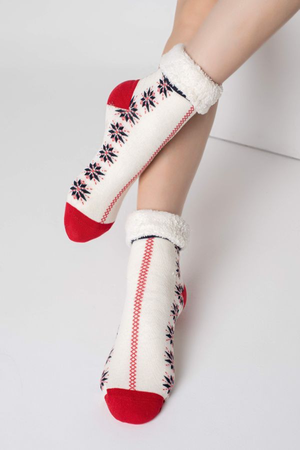 Bross Kar Tanesi Desenli Kürklü Kadın Çorap
