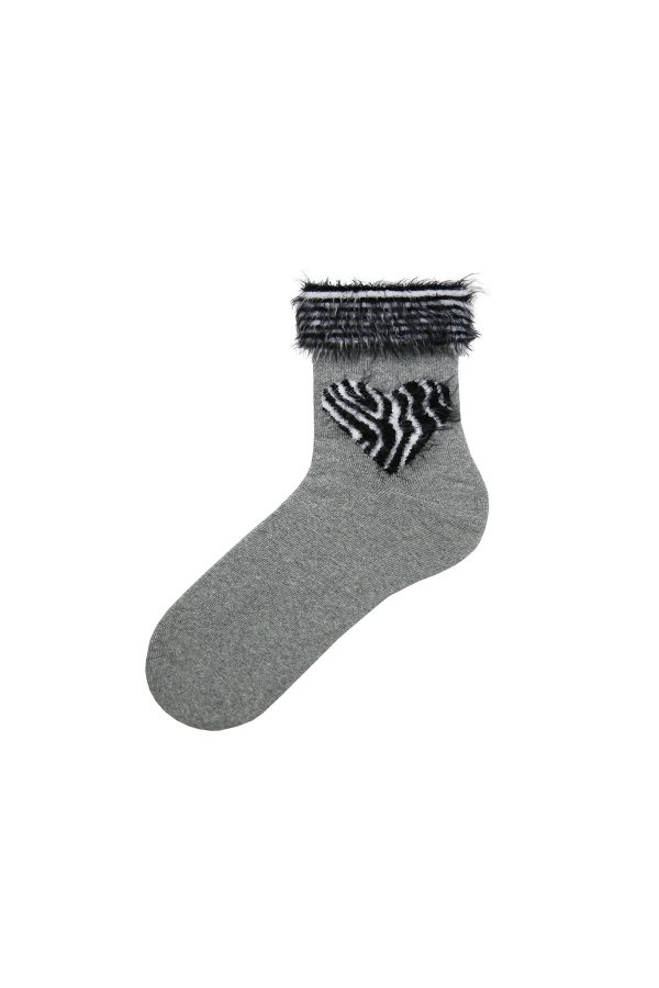 Bross Saçaklı Leopar Kalp Desenli Havlu Çorap