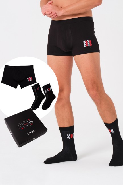 Bross - Sevgililer Günü Erkek Kutulu 1 Siyah Boxer+2 Siyah Çorap Seti